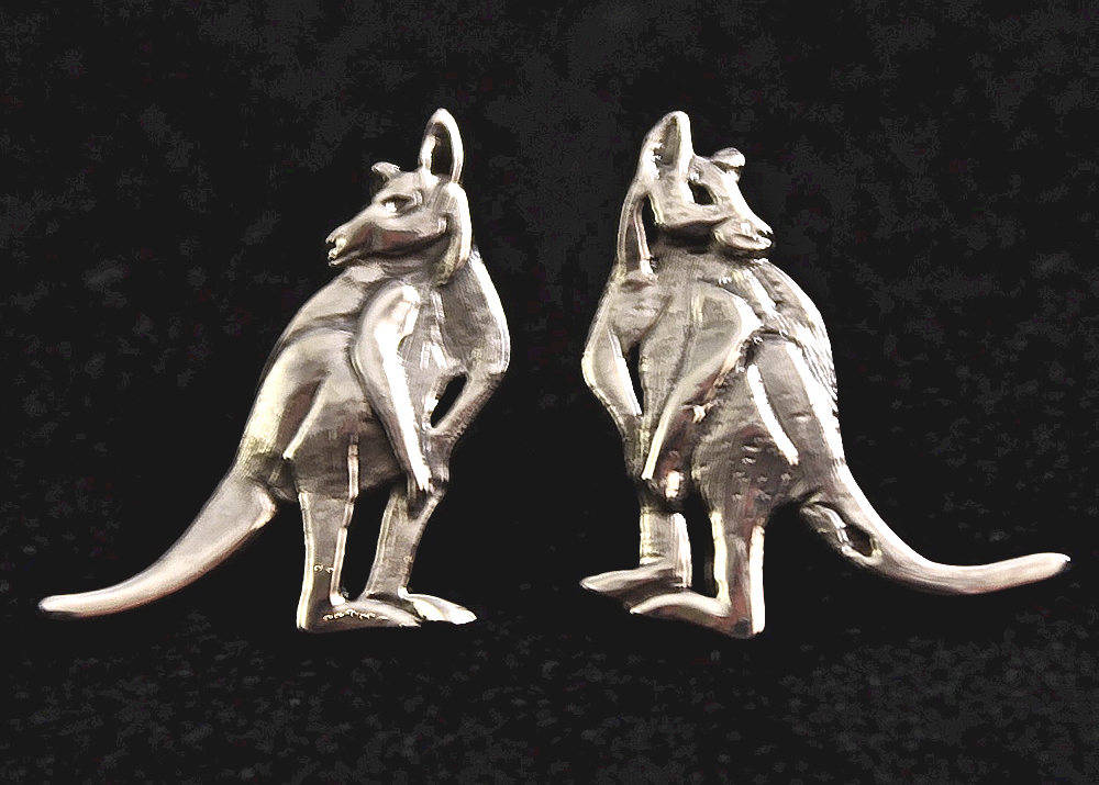 SILVER KANGAROO STUD EARRINGS